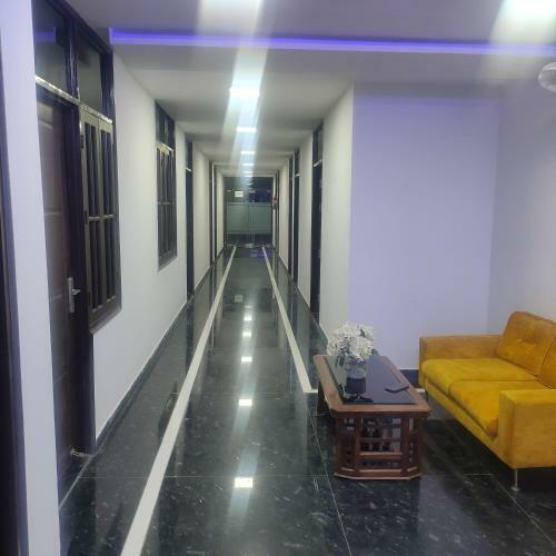 Hotel Holiday Inn By Wb Inn