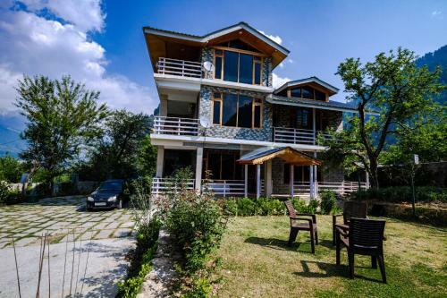 Villa Saffronstays The Mont Arcadia