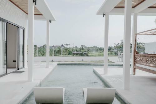 Kayu Kembar Deluxe Villa