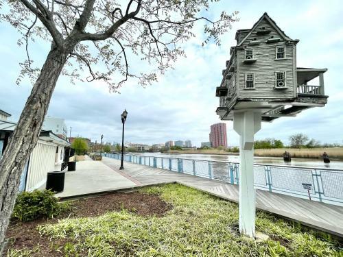 Stylish Modern/vintage 1 Bedroom/1bth Apartment