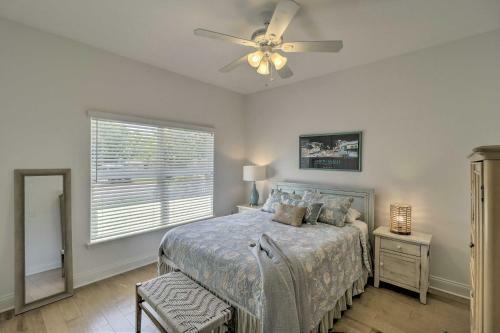 Coastal-chic Home Pool, Patio, 1 Mi To Beach