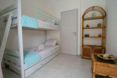 Filrose Sea View Apartment By Travelpro Services