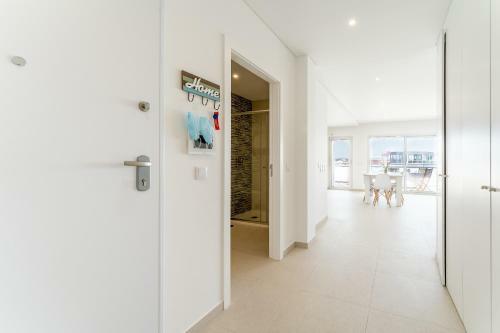 T2 Elia Apartment