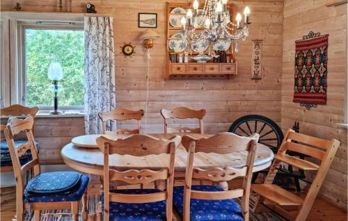 Awesome Home In Sjernar�y With Jacuzzi And 3 Bedrooms
