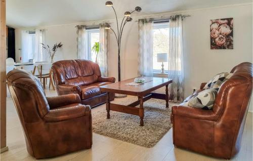Nice Home In Sk�rhamn With Wifi And 2 Bedrooms