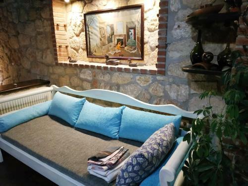 Villa Andromeda Stone House
