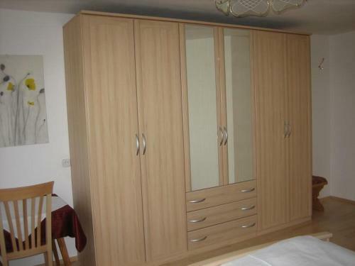 Hostal Ferienwohnungen P�tscher