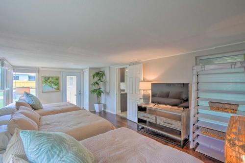 Bright And Airy Home About 6 Mi To Clearwater Beach