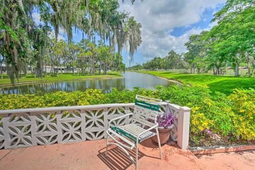 Colorful Ellenton Escape With Lanai And Pond View