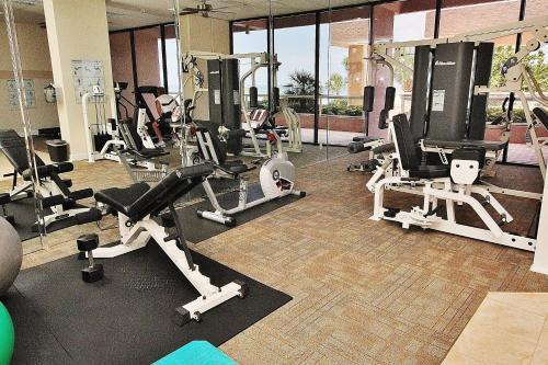 Crescent Beach Club I 14f