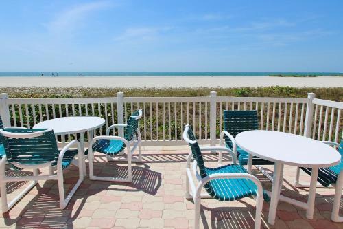 Crescent Beach Club I 14f