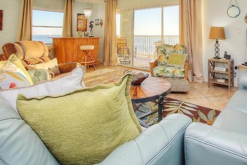 Holiday Villas III 402