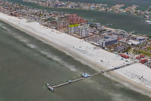 Mandalay Beach Club San Marco 403