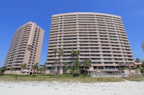 Crescent Beach Club I 15b