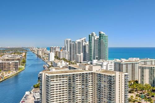 5 Amenities 22 High Floor With Stunning Views Infinity Edge Pool
