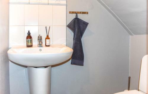 Stunning Home In Ystad With Wifi And 4 Bedrooms