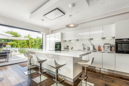 Stunning Central Henley Holiday Home