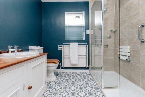 Montpellier House, Centrally Located, Large Garden