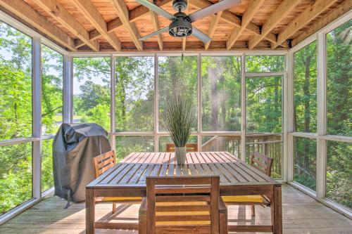 Chic Georgia Gem Less Than 2 Mi To Masters Golf Club!
