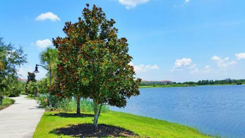 Apartamento Beautiful Lakeview Condo Wprivate Balcony