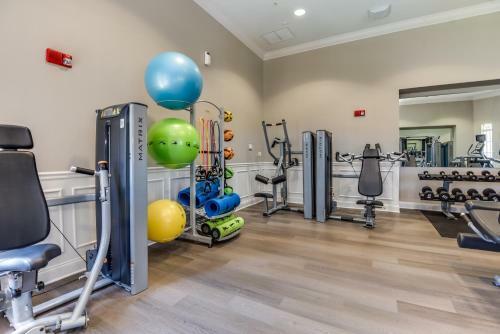 Apartamento Deluxe Condo Wlakeview, Minutes From Universal