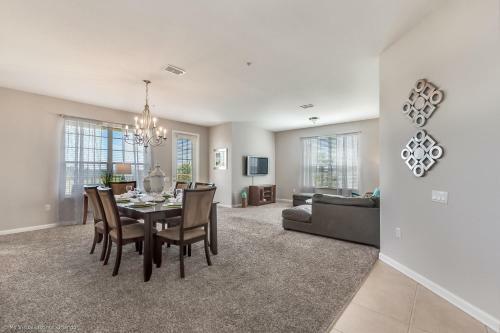 Apartamento Deluxe Condo Wlakeview, Minutes From Universal