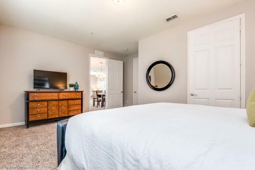 Apartamento Deluxe Condo Wlakeview, Minutes From Universal