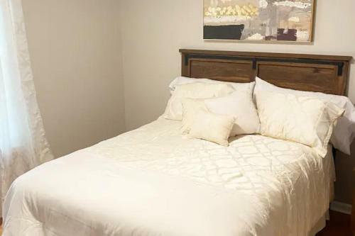 Atlanta Unit 2 Weekend Getaway Private Bedroom 2 With Private Bathroom