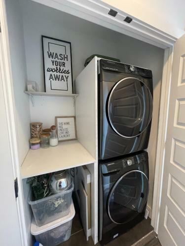 Luxe Home 1 Or 2 Bdrm With Rental Car Option