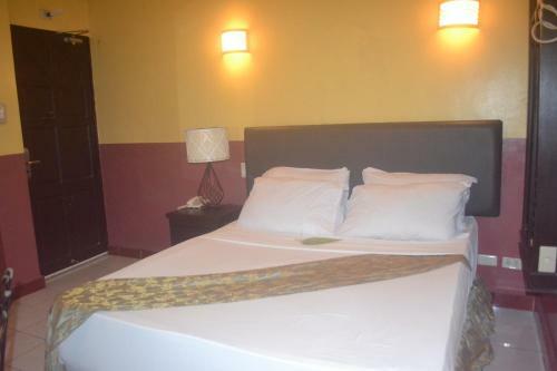 Dm Residente Hotel Inns & Villas