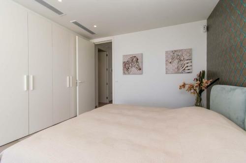 Villa Josefa With Private Heated Pool And Lake Views