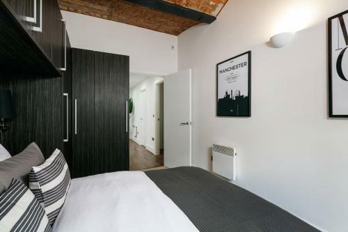 Manchester Warehouse Apartment By Jacksonheim Residences