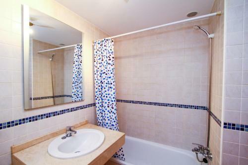 Roura 2 Apartment Planetcostadorada