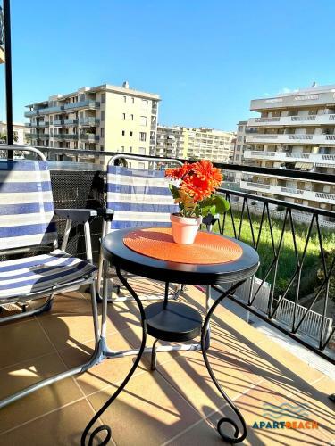 Apartbeach Cye 3 Junto Playa Climatizado Y Parquing