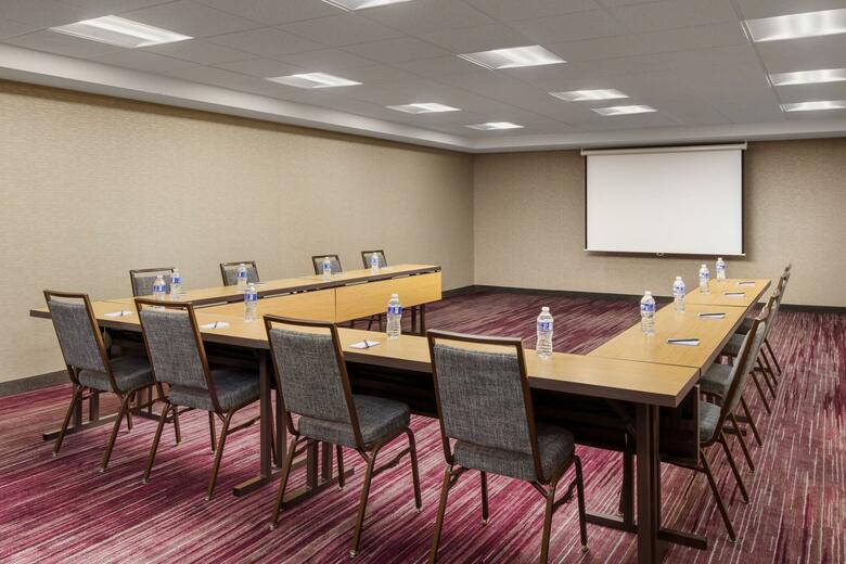 Hotel Courtyard By Marriott Salinas Monterey