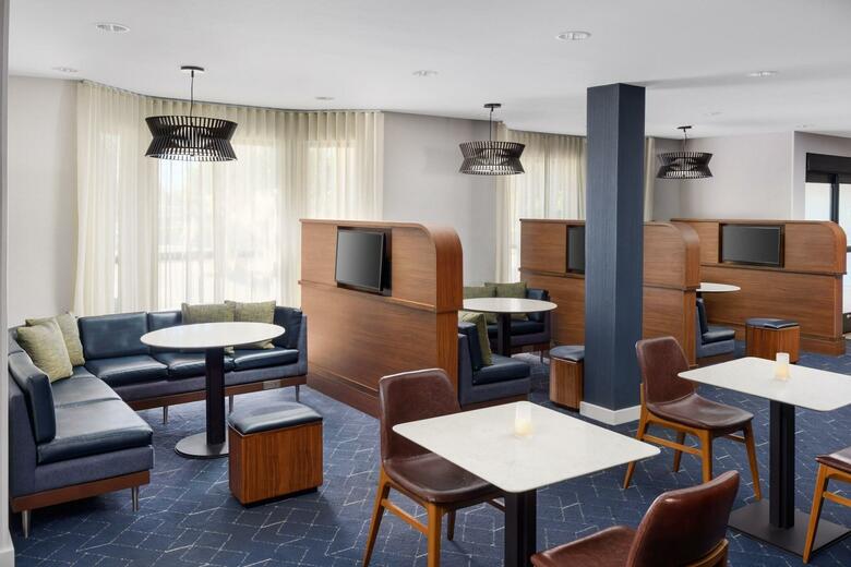 Hotel Courtyard By Marriott Salinas Monterey