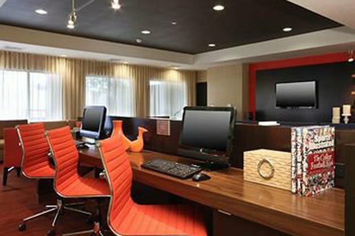 Hotel Courtyard By Marriott Salinas Monterey
