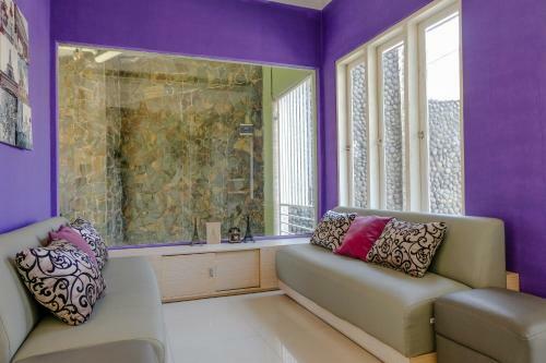 Hostal Griya Shanta Guest House