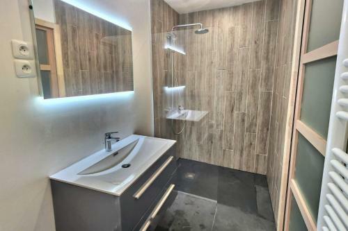 Apartamento Superbe -t3 Spacieux 78 M2 -neuf -parking