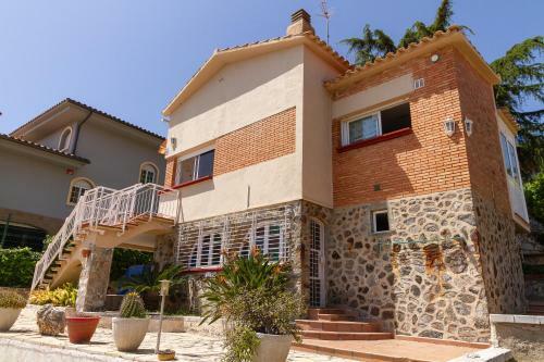 Hera. Bonita Casa Con Piscina Privada