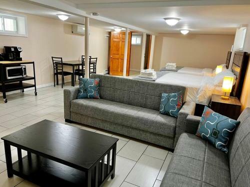Apartamento Basement Apt Half Kitchen- Top Location Queens Nyc