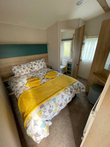 1 Kingfisher Way, Hoburne Devon Bay, Paignton