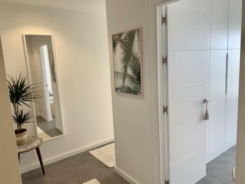 Modern Sunset Ocean View Apartment Incl. Parking