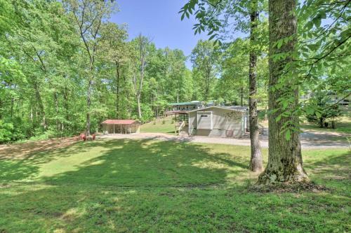 Woodsy Hayesville Home On Jackrabbit Trail!