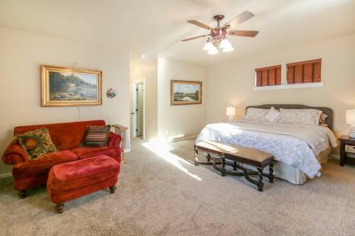 Downtown Jacksonville Townhome Private Patio