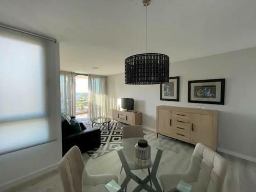 Apartamento Espectacular Y Amplio Piso En Las Am�ricas