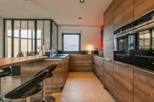Apartamento 120 M Of Standing With Terrace And Jacuzzi