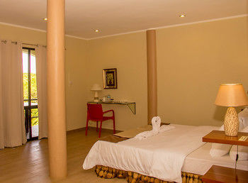 Hotel Alona Northland Resort
