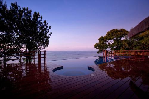 Hotel Eskaya Beach Resort And Spa