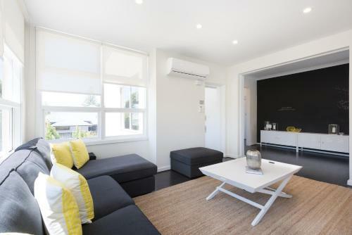Apartamentos Arabella On West